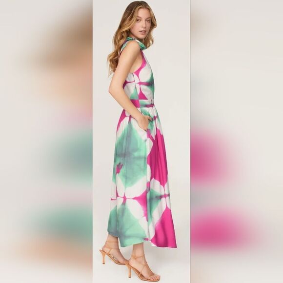 Busayo Collective Tie Dye Side Tie Neckline Dress With Pockets (8) - Picture 3 of 9